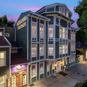 Hagia Sofia Mansions Istanbul, Curio Collection By Hilton Istanboel